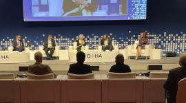 جانب من إحدى الجلسات