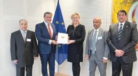 جانب من الاجتماعات