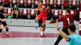 من مباريات سابقة