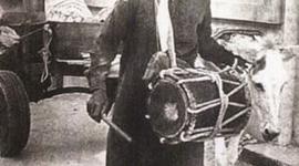 المسحر مهنة تراثية تعكس المظاهر الرمضانية بالمجتمع القطري