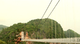 الجسر الزجاجي