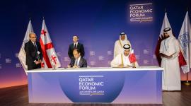 جانب من التوقيع على الاتفاقية