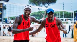 ثنائي المنتخب القطري شريف يونس وأحمد تيجان