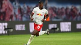 المدافع الفرنسي نوردي موكيلي