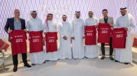 عدد من سفراء إرث قطر