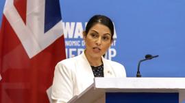 وزيرة الداخلية البريطانية بريني باتيل