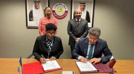 جانب من توقيع الاتفاقية