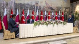 جانب من توقيع الاتفاقيات