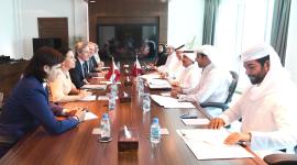 جانب من المشاورات