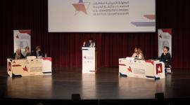 جانب من المناظرات