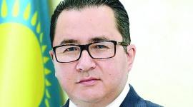 سعادة السيد أرمان إيساغالييف سفير جمهورية كازاخستان لدى الدولة