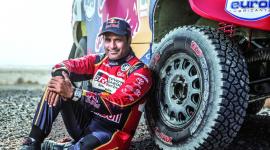 بطل الرالي القطري ناصر العطية