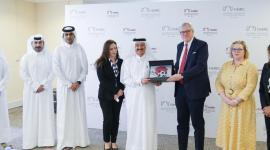 صورة على هامش الاجتماع