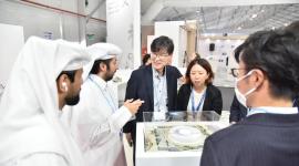 جانب من زيارة الوفد الياباني إلى جنااح قطر