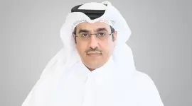 سعادة الدكتور علي بن صميخ المري وزير العمل