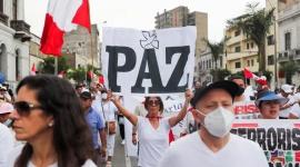 جانب من التظاهرات في الشوارع