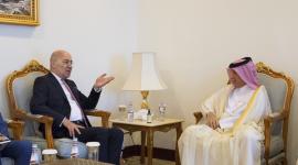 خلال تسلم نسخة من أوراق الاعتماد