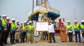 خلال تدشين أنشطة الحفر في حقل كينغ فيشر