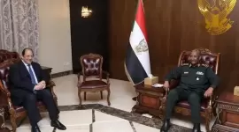لقاء رئيس مجلس السيادة السوداني مع رئيس المخابرات العامة المصرية