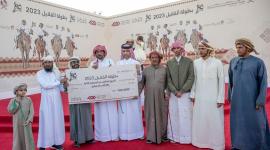 جانب من توزيع الجوائز