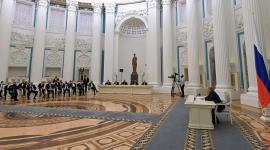 الرئيس بوتين في اجتماع سابق مع رجال أعمال روس - أرشيفية