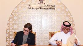 جانب من توقيع الاتفاقية