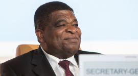 سعادة السيد مارتن تشونغونغ