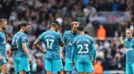 لاعبو توتنهام