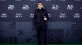 أشرف حكيمي لاعب سان جيرمان