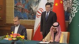 خلال التوقيع على البيان المشترك