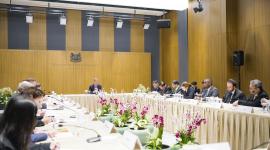 جانب من جلسات الحوار