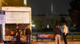 الشرطة الأمريكية بموقع الحادث