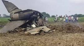 الطائرة بعد سقوطها