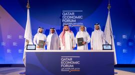 جانب من توقيع الاتفاقية