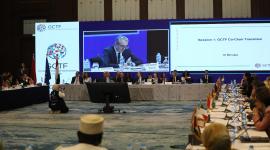 جانب من إحدى جلسات الدورة