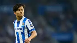 الياباني تاكيفوسا كوبو