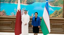 على هامش الاجتماع