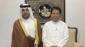 على هامش الاجتماع