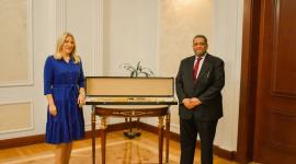 على هامش اللقاء