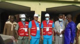 أعضاء فريق مستشفى حمد بن خليفة بموريتانيا