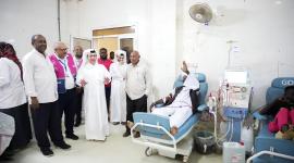 خلال زيارة سعادة السفير إلى المصابين