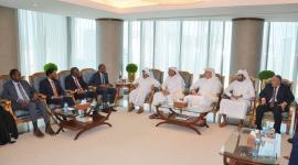 جانب من لقاء رئيس وزراء الصومال برجال الأعمال القطريين
