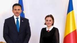 على هامش الاجتماع