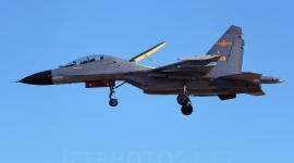 مقاتلة صينية من طراز J-11