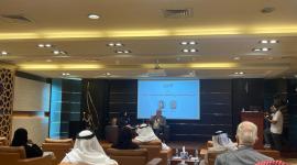 جانب من الندوة