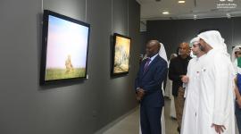 جانب من افتتاح معرض وراء الحدود ماساي مارا