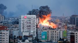 قصف المساكن المدنية