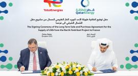 خلال توقيع الاتفاقيتين