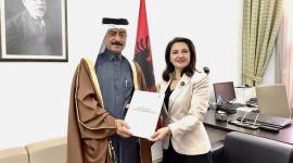 جانب من تسليم أوراق الاعتماد