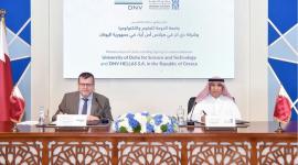 جانب من توقيع الاتفاقية